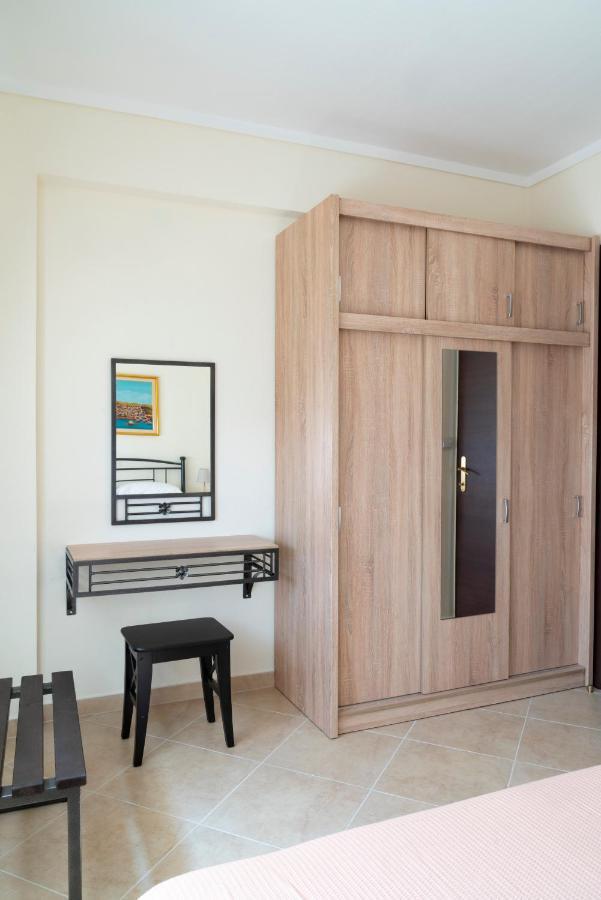 Alexandros Maisonettes & Apartments نيا موذانيا المظهر الخارجي الصورة